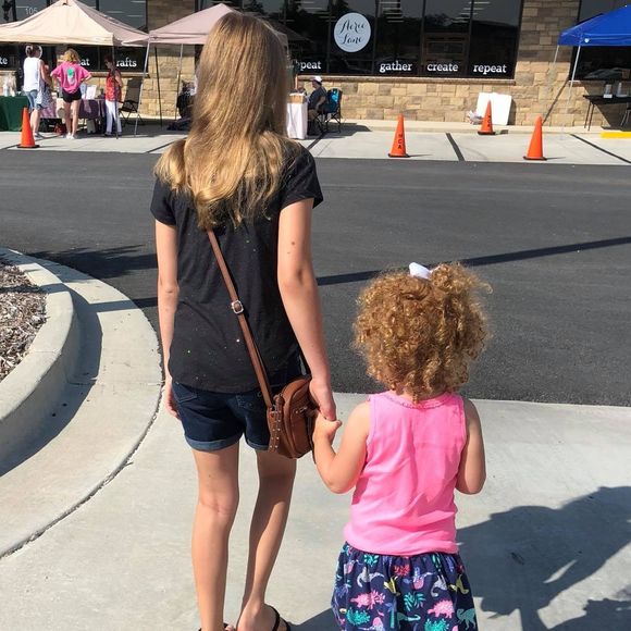 Meet your Posher, Anna - Picture 1 of 1